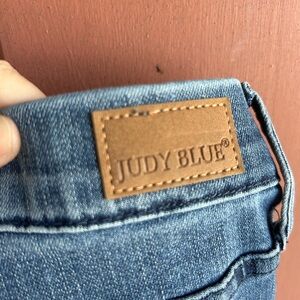 Judy Blue Dark to Medium Blue Skinny Jeans